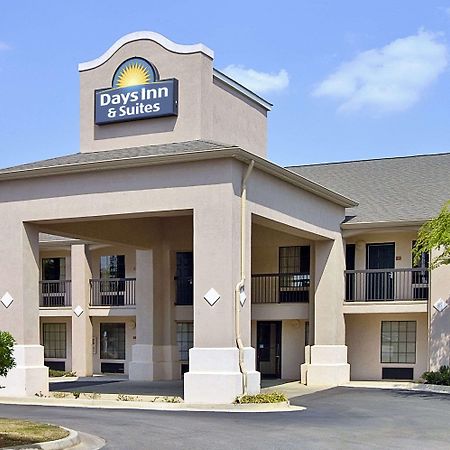 Days Inn & Suites By Wyndham Fort Valley Exterior foto