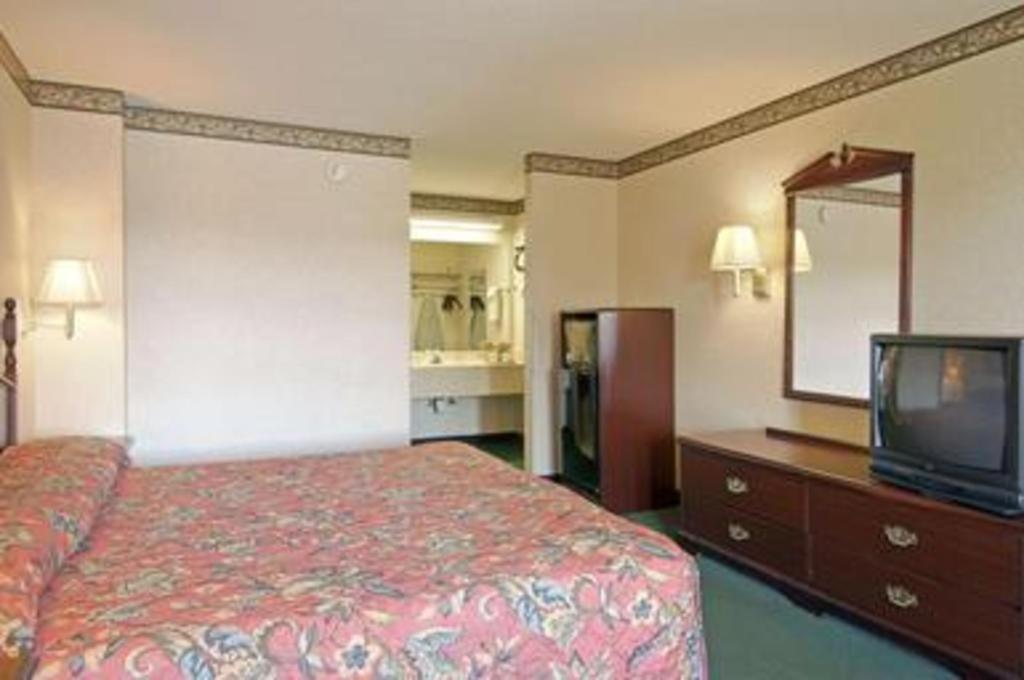 Days Inn & Suites By Wyndham Fort Valley Exterior foto